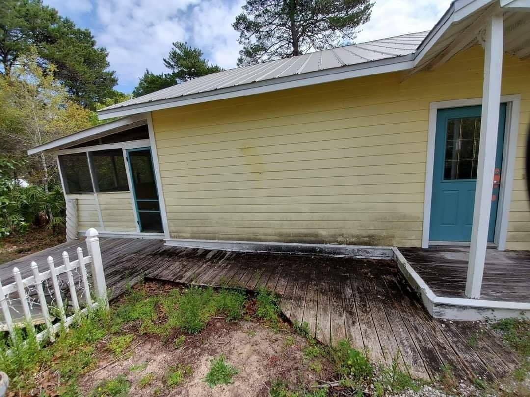 House Exterior Cleaning - Before